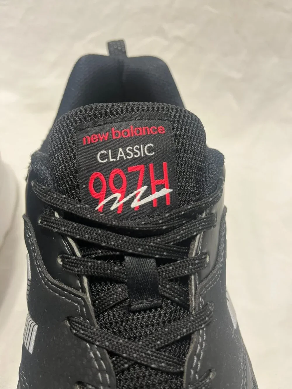 New Balance 997H CM997HFQ Men’s 9.5 Suede Mesh Lifestyle Sneaker Retro Casual
