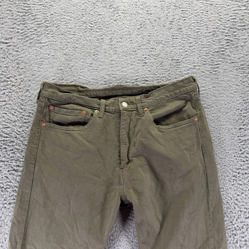 Levis before purchasing