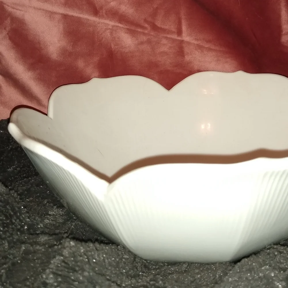 Vintage large lotus