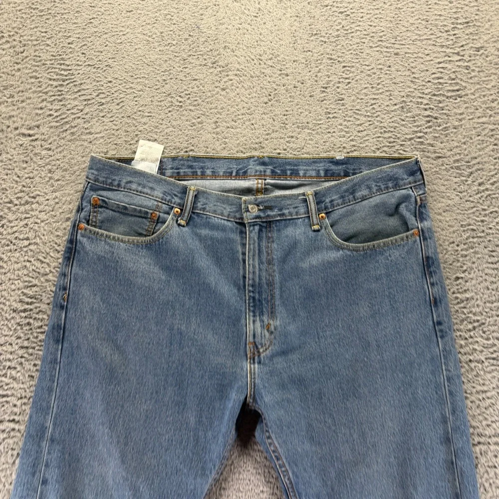Levis before purchasing
