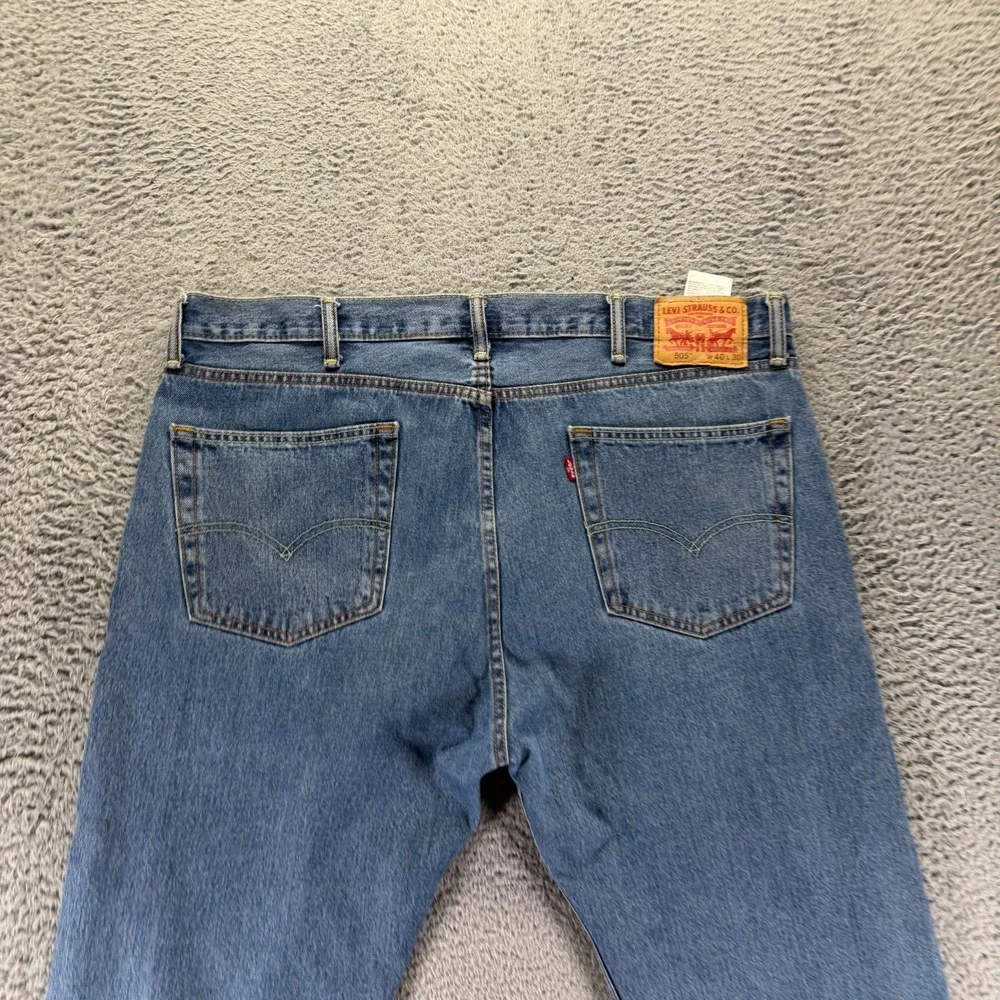 Levis before purchasing