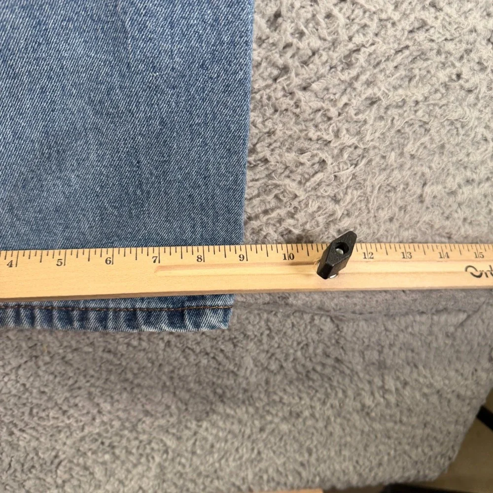 Levis before purchasing