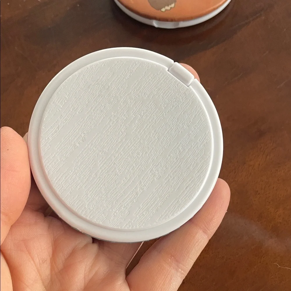 None portable makeup