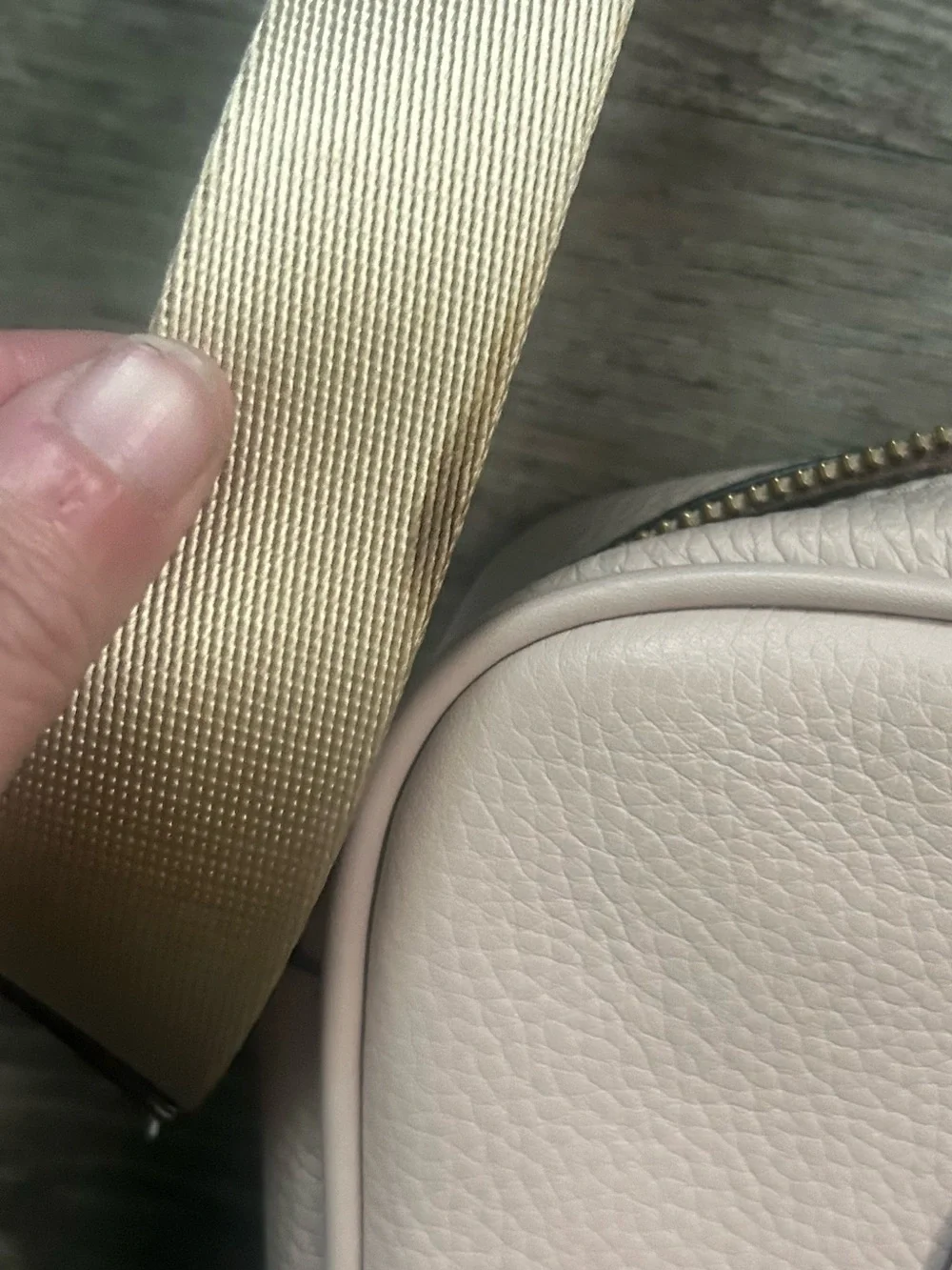 Michael Kors compact leather
