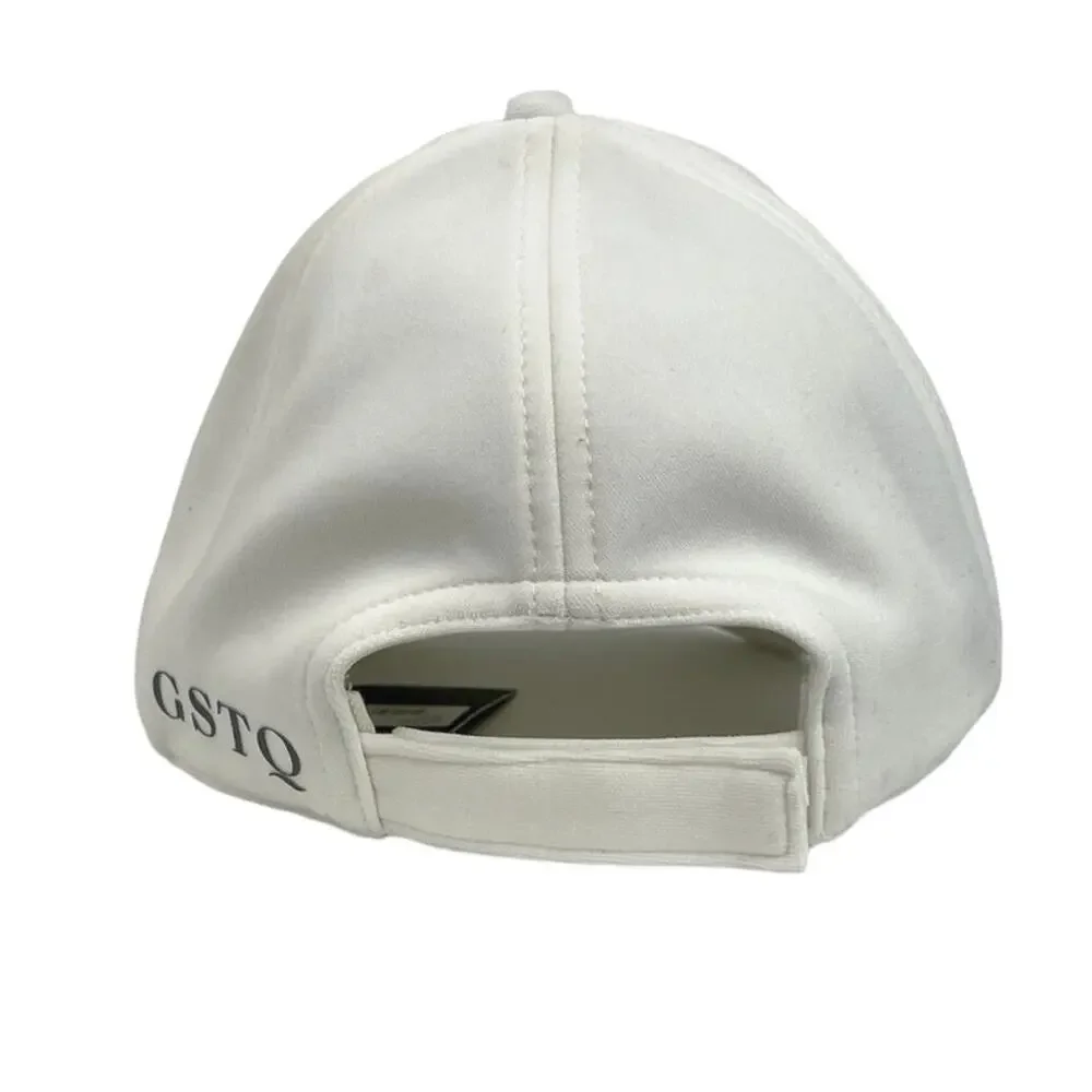 Gstq nwt white