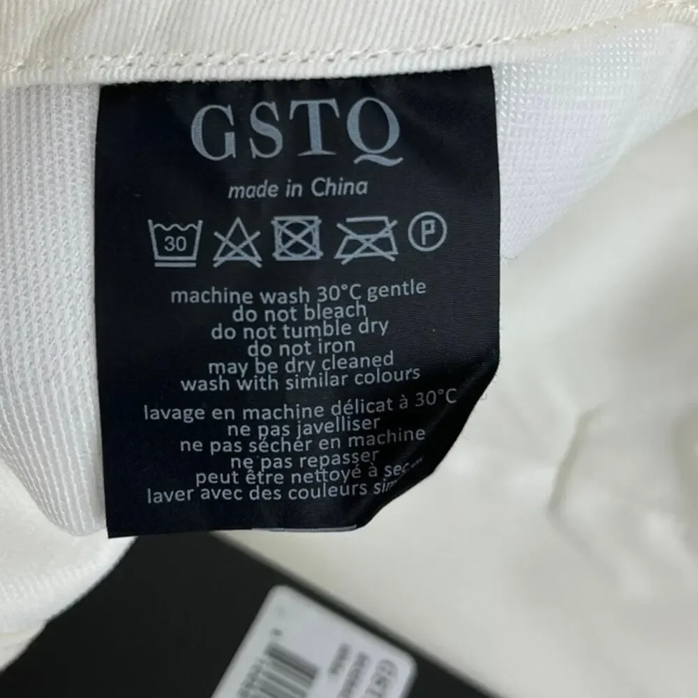Gstq nwt white