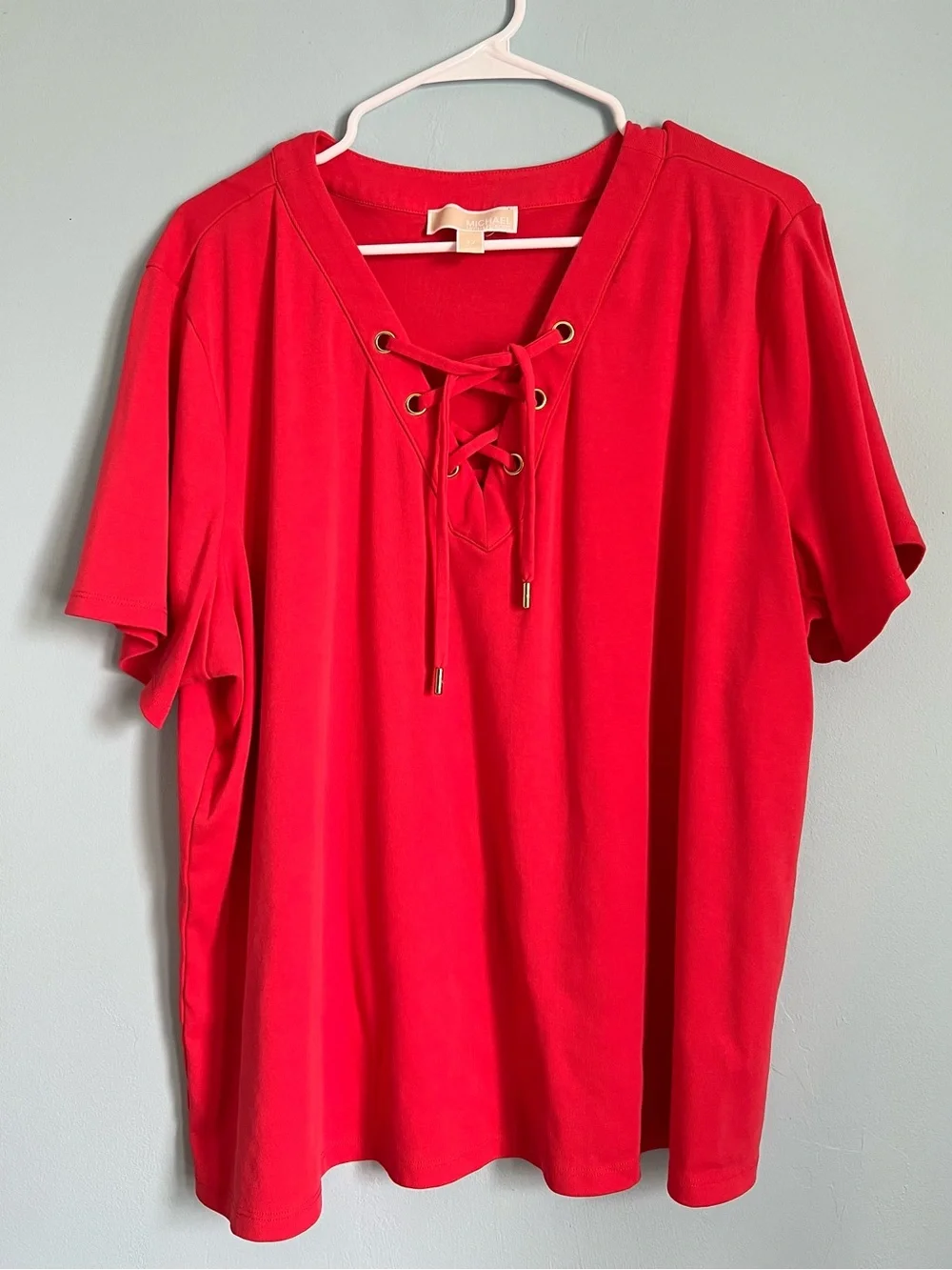 Michael Kors Coral Lace-Up V-Neck Short Sleeve Top