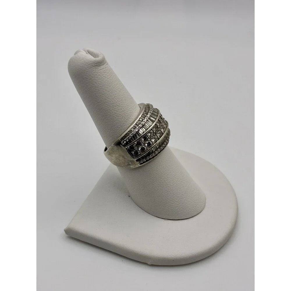 FZN anniversary white suitable