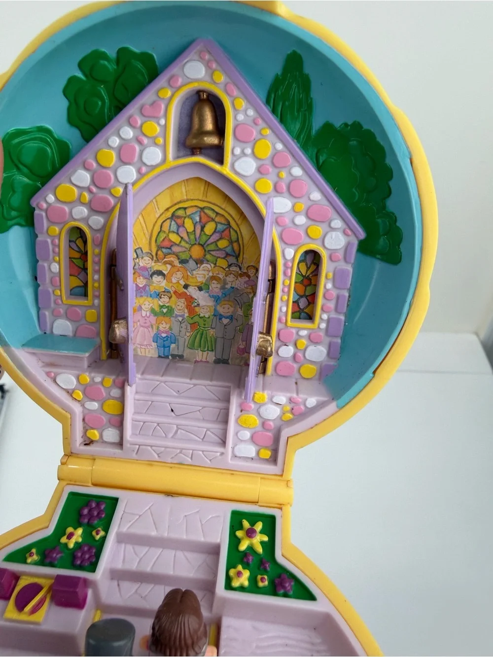 Vintage 1989 Bluebird Polly Pocket Nancy’s Wedding Day Wedding Chapel  3 Figures