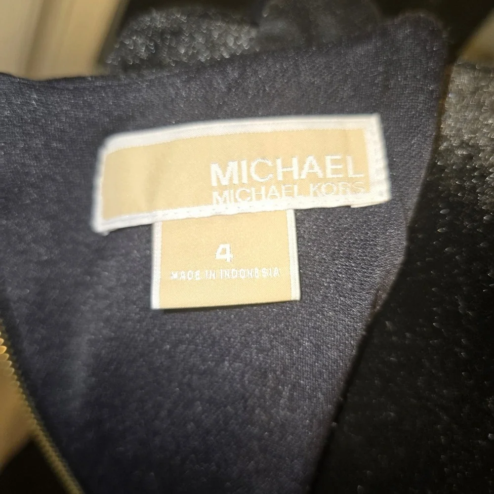 Michael Kors back neckline zip