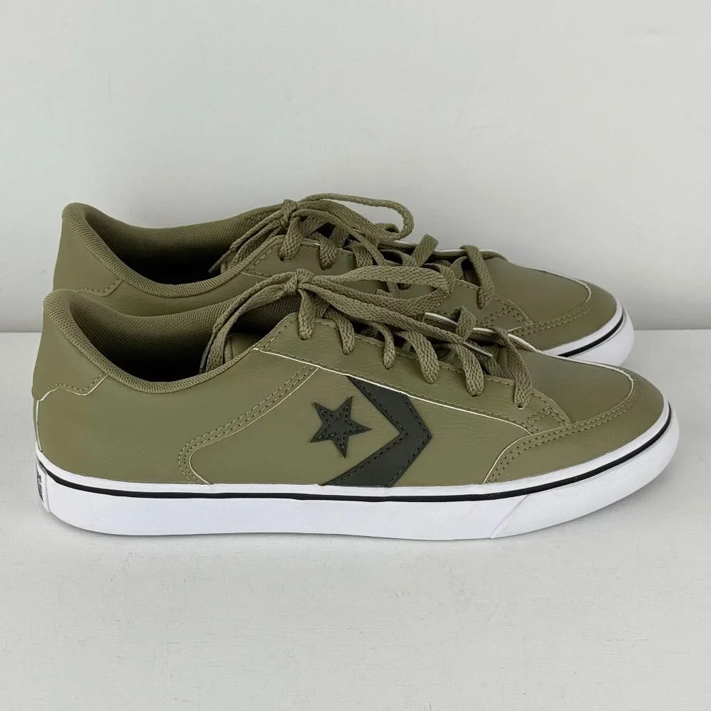Converse sneaker color low