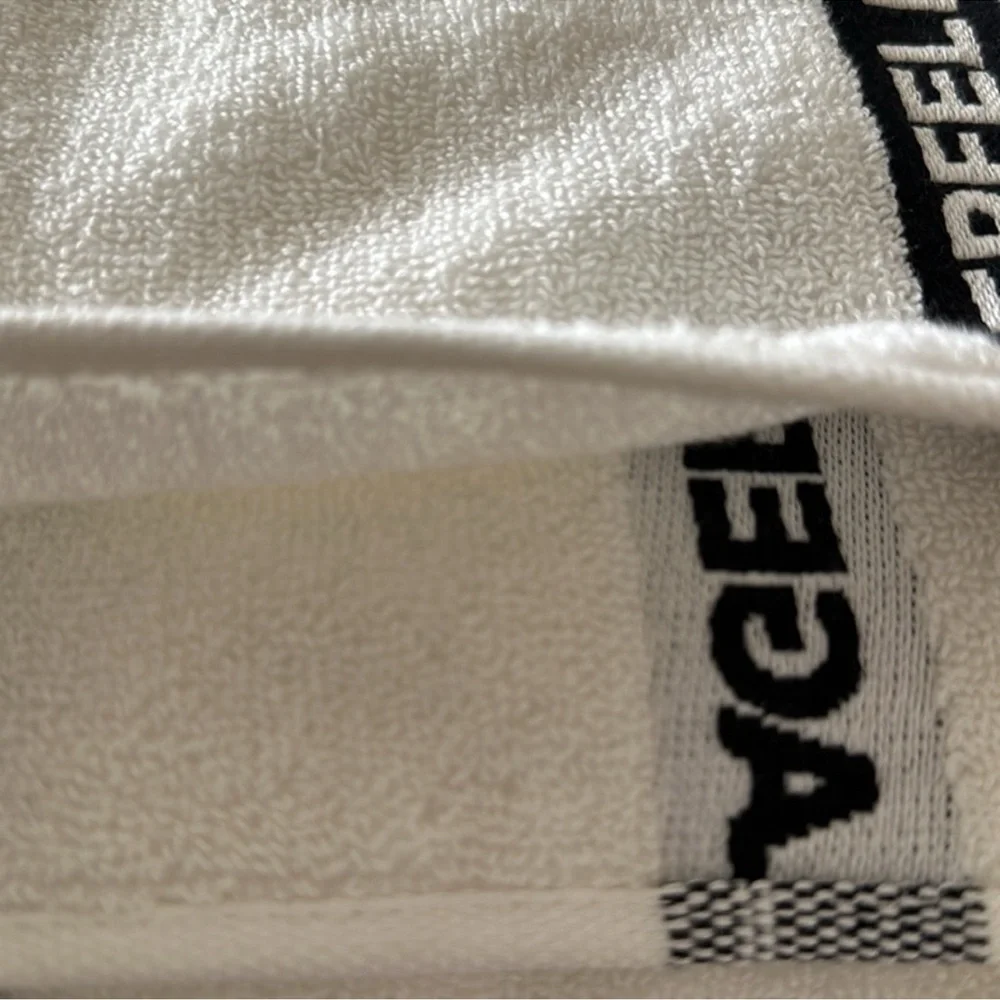 NWT Karl Lagerfeld bath Towel