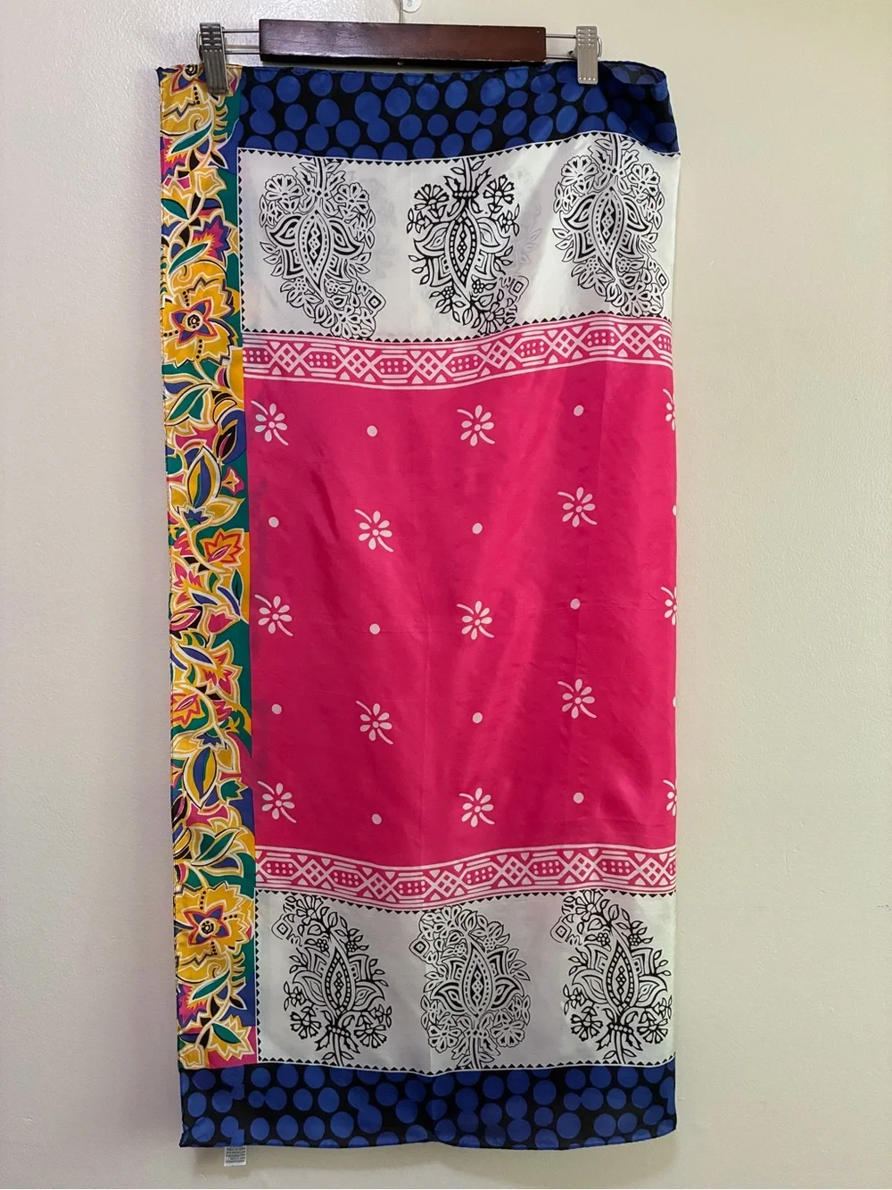 Echo vibrant pink