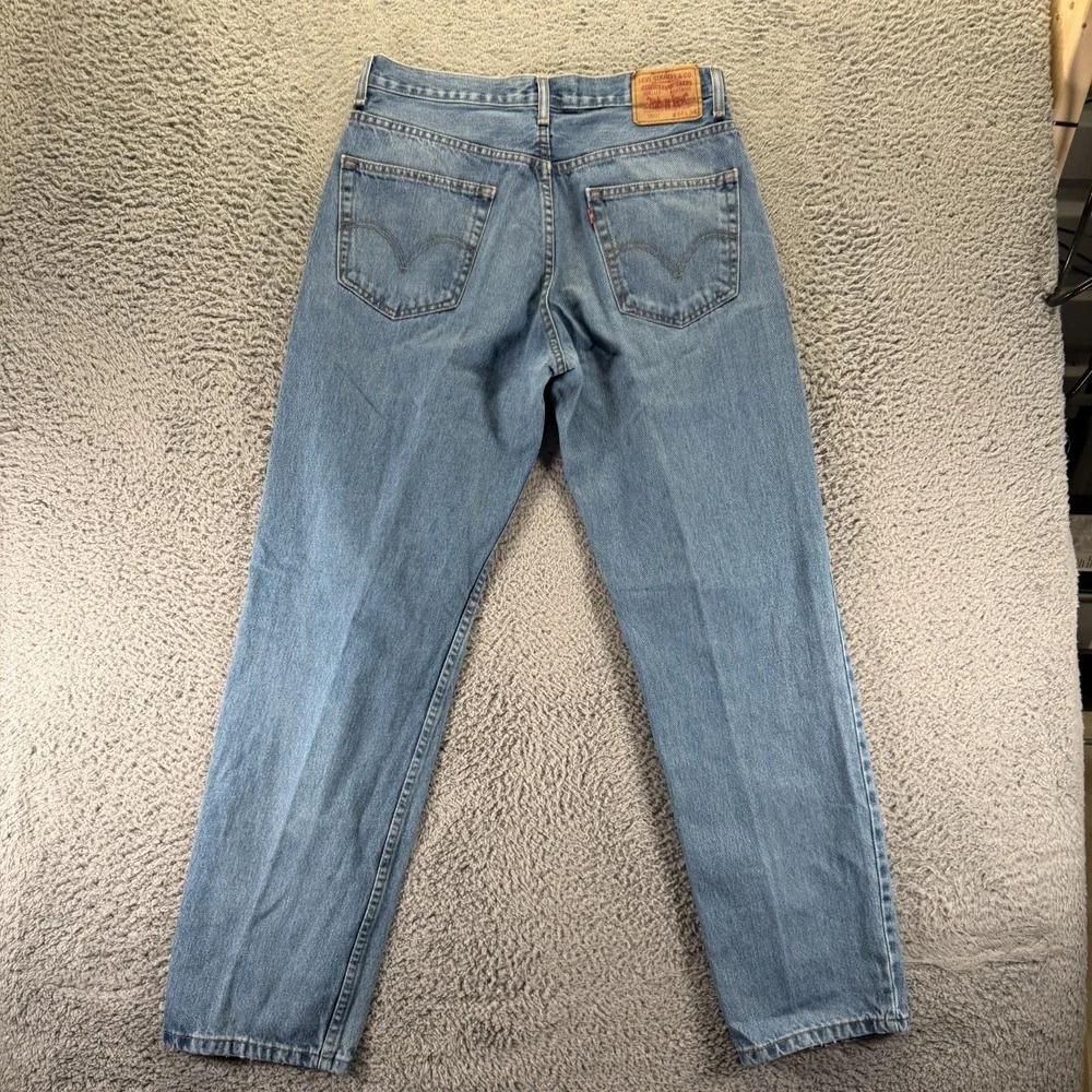 Levis before purchasing
