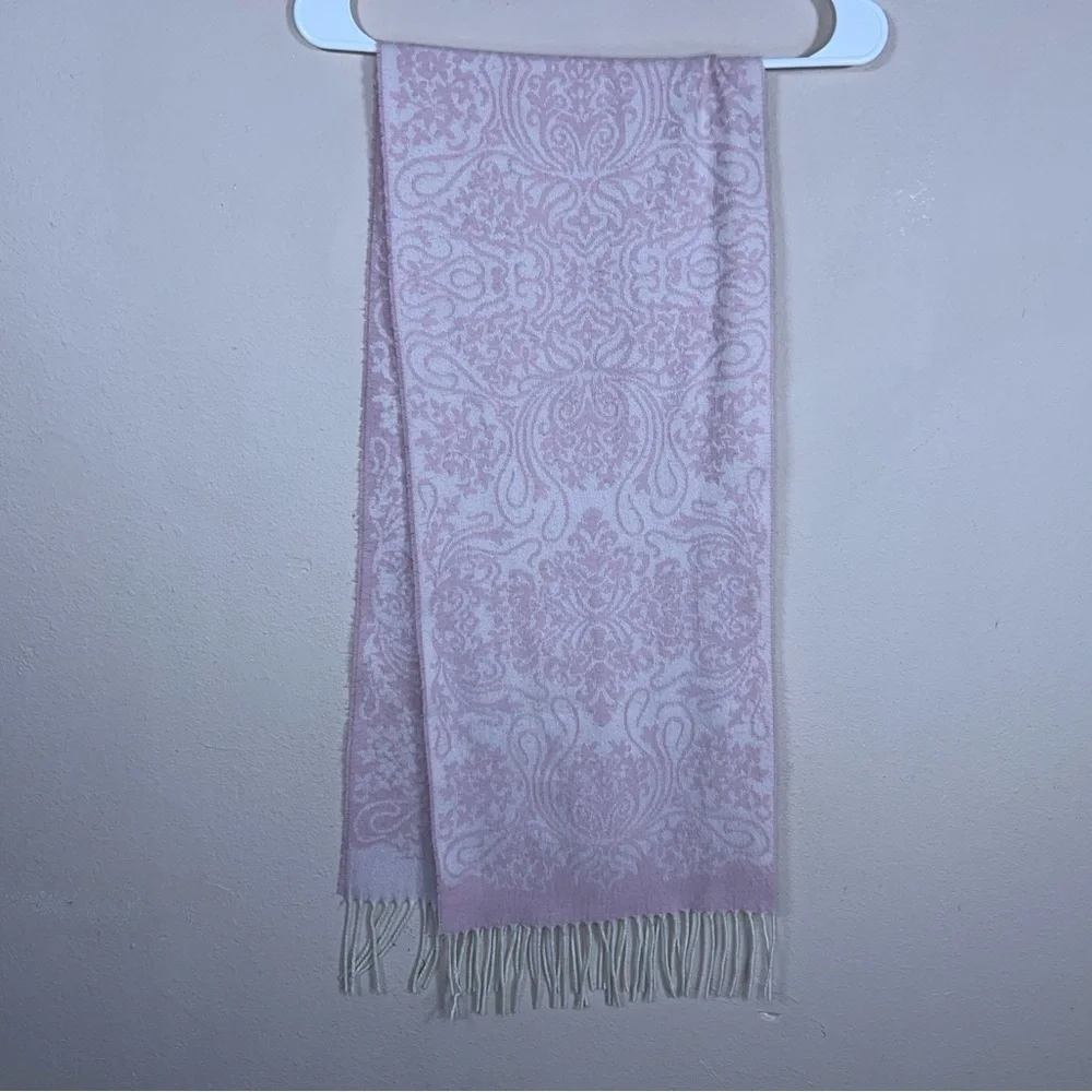 N/A pink ivory