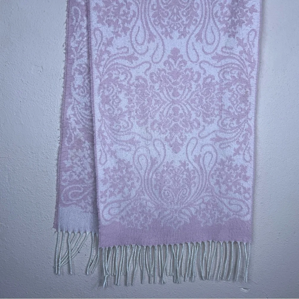 N/A pink ivory