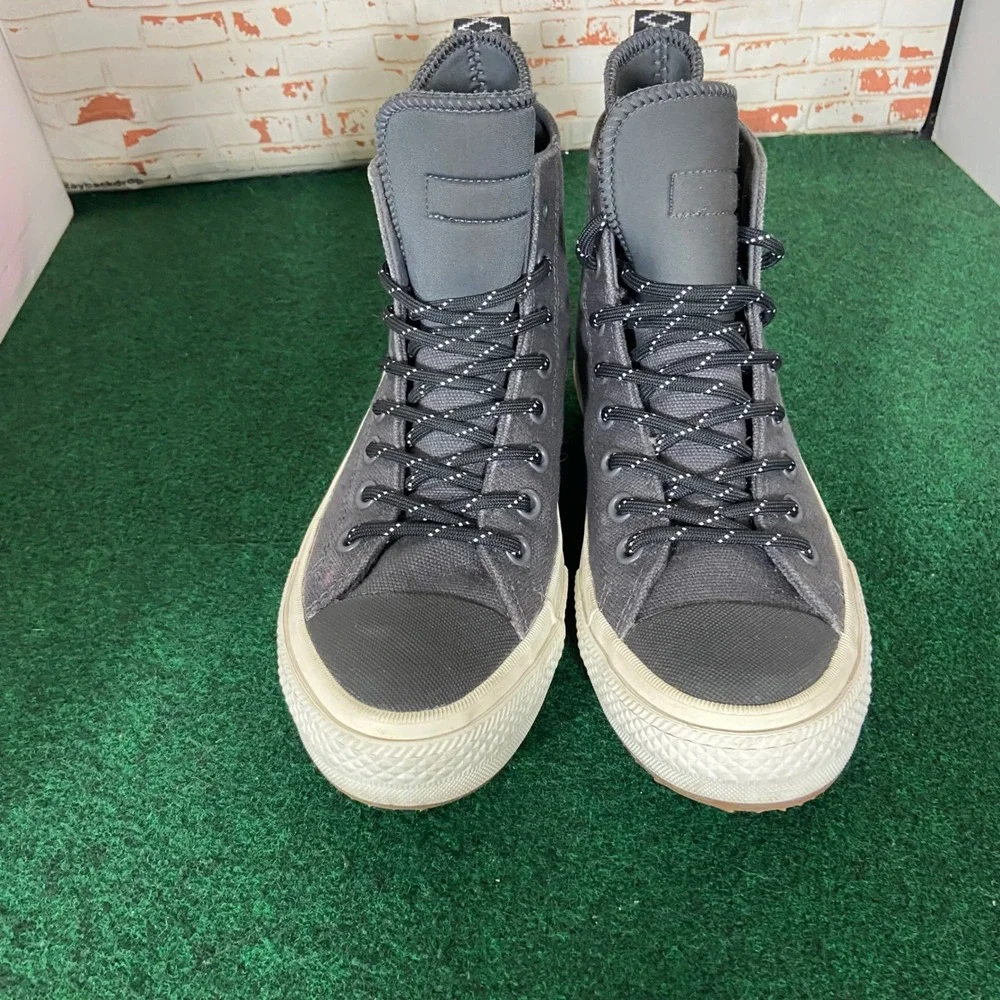 Converse great preowned