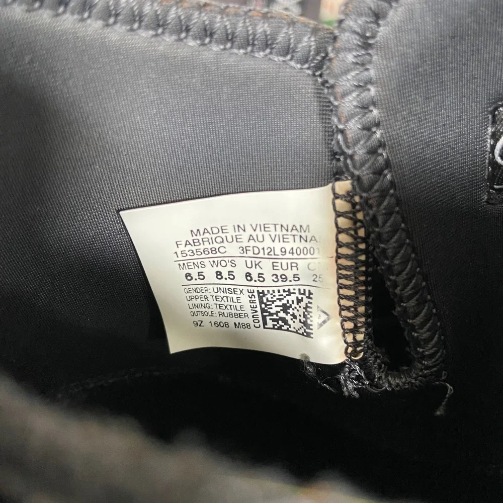 Converse great preowned
