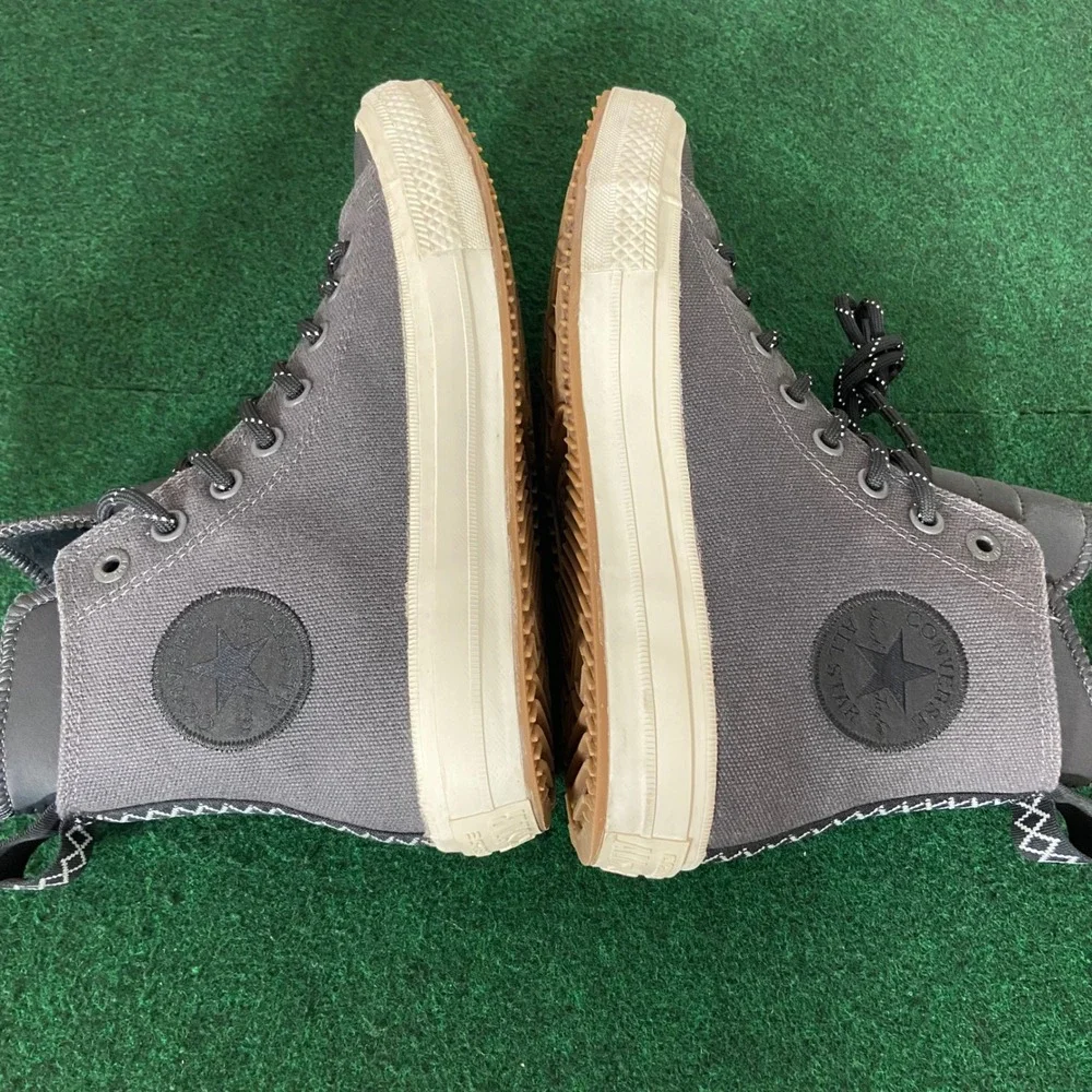 Converse great preowned