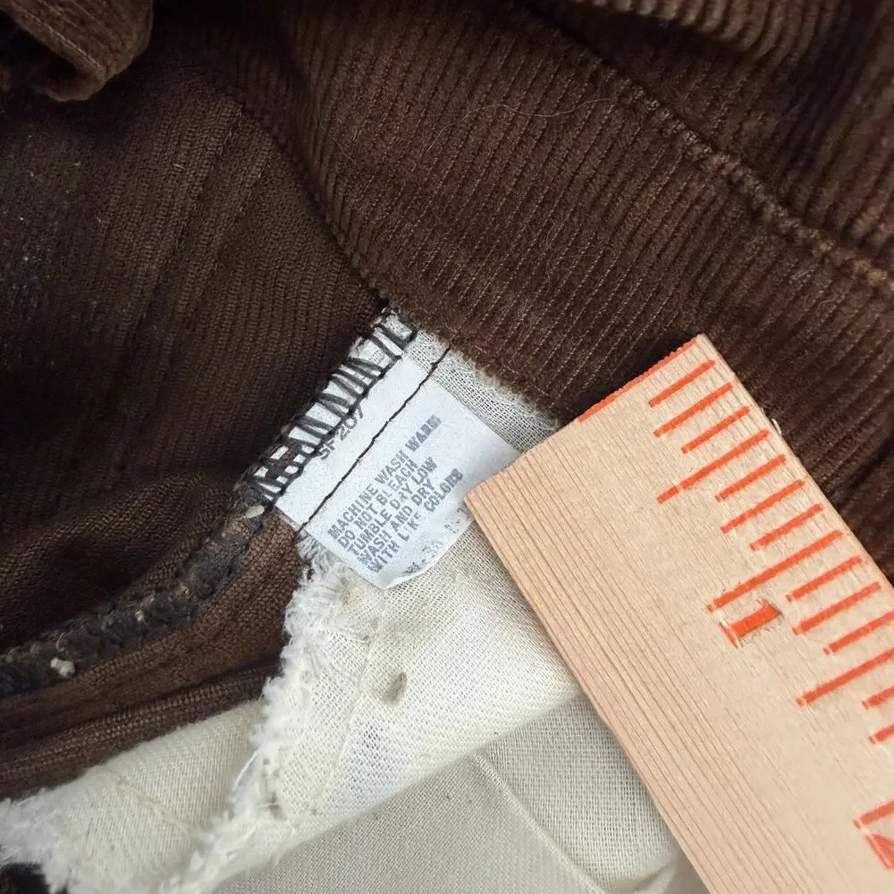Levis title vintage