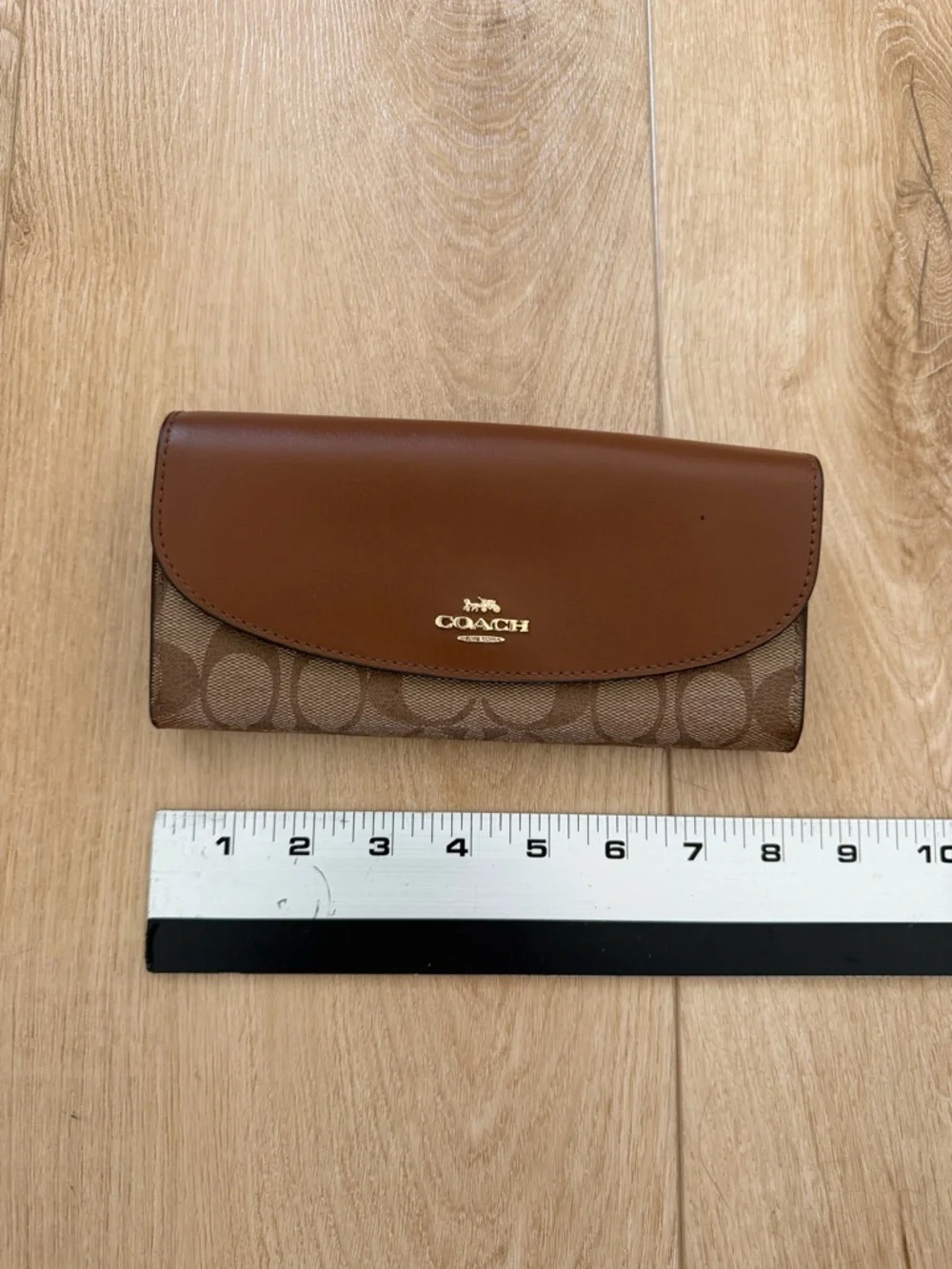 Coach wallet used