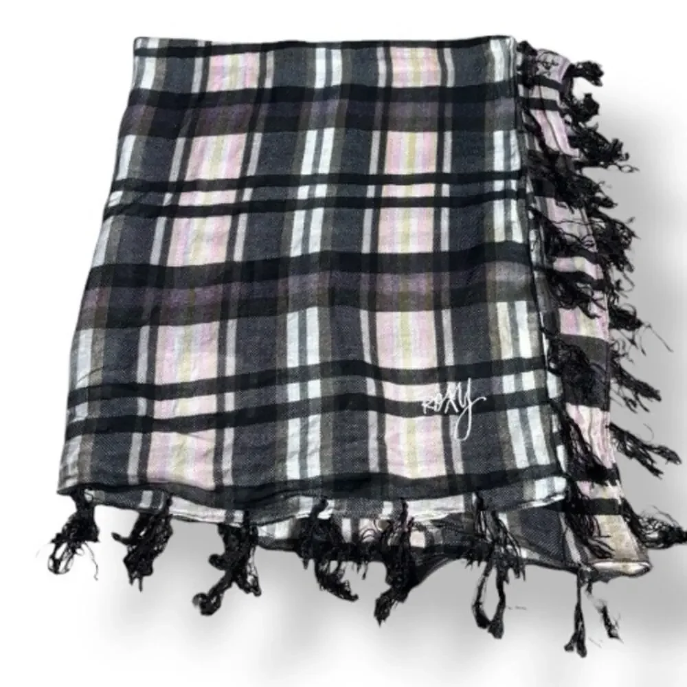 Roxy lightweight woven