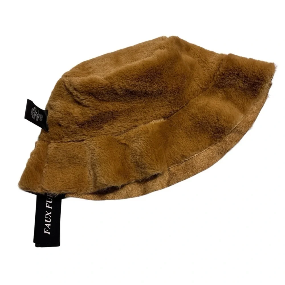 Steve Madden stay cozy
