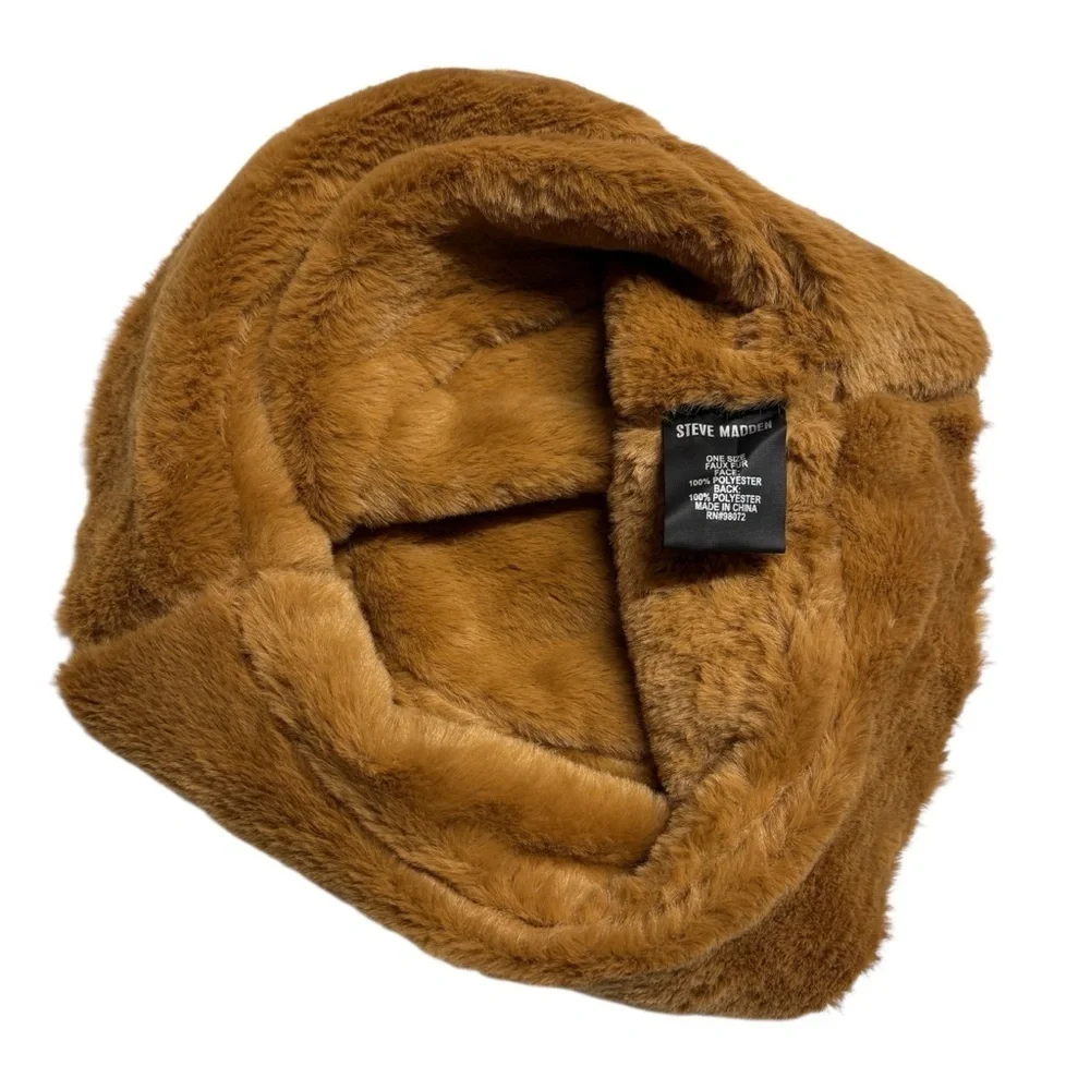 Steve Madden stay cozy
