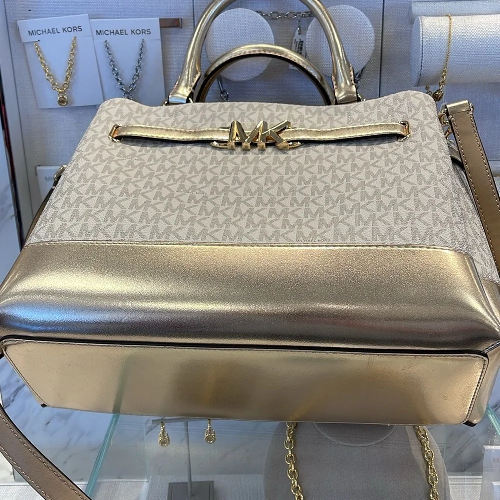 MICHAEL KORS  Reed Large Central Zip Graphic Logo Belted Satchel Pale Gold  NWT