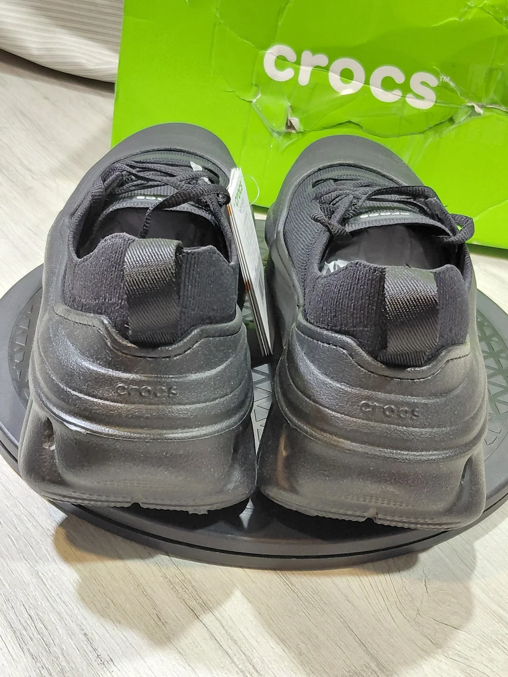 NWT Crocs Men Echo Surge Athletic Sneakers - Triple Black Lite Ride Comfort M10