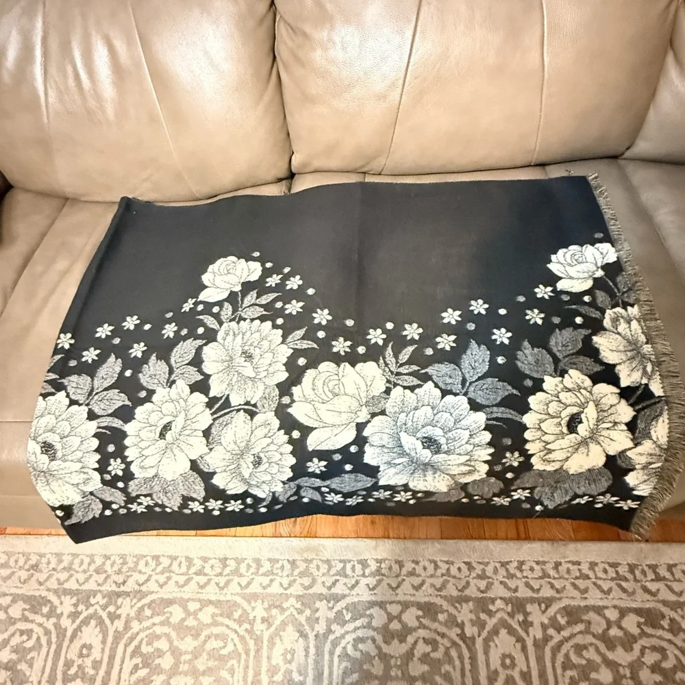 pashmina elegant shawl