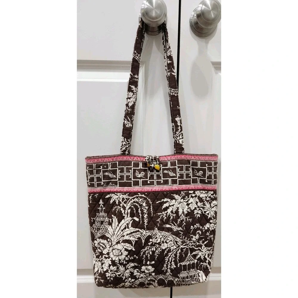 VERA BRADLEY Tote Imperial‎ Toile Pattern RETIRED, Toggle Cloture Shoulder Bag