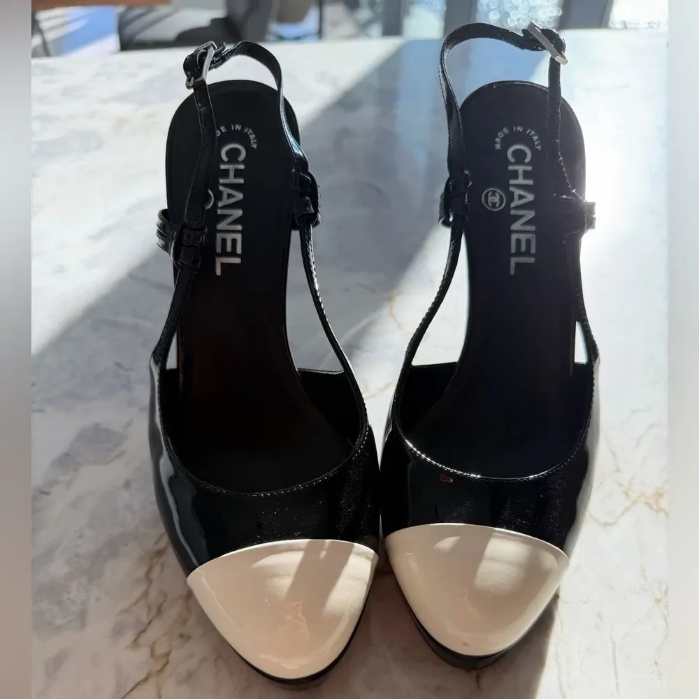 CHANEL authentic vintage