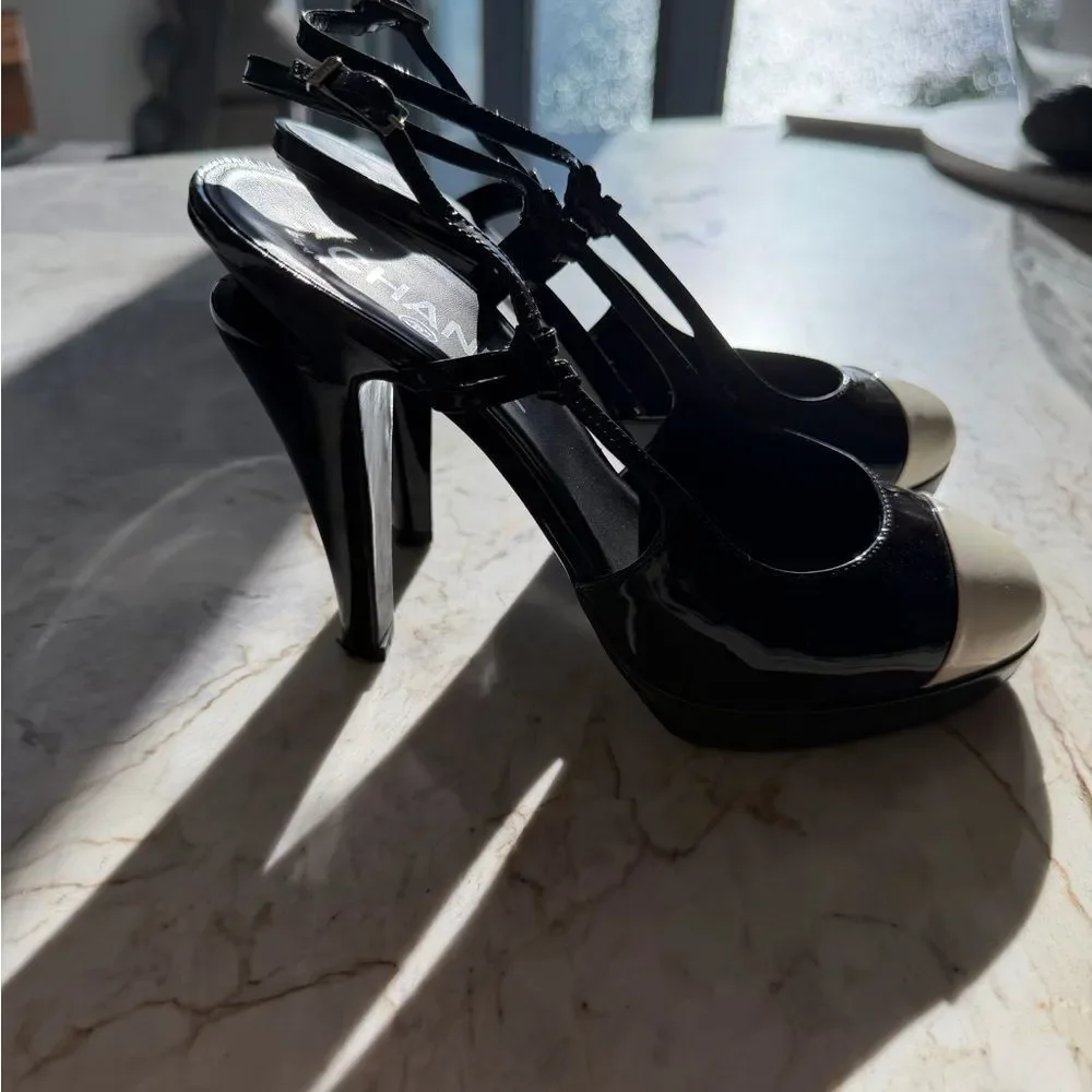 CHANEL authentic vintage