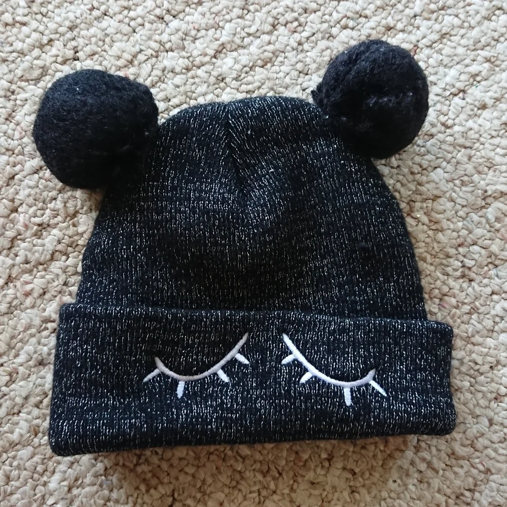 Adorable Black Knit Pom-Pom Beanie size 4/5