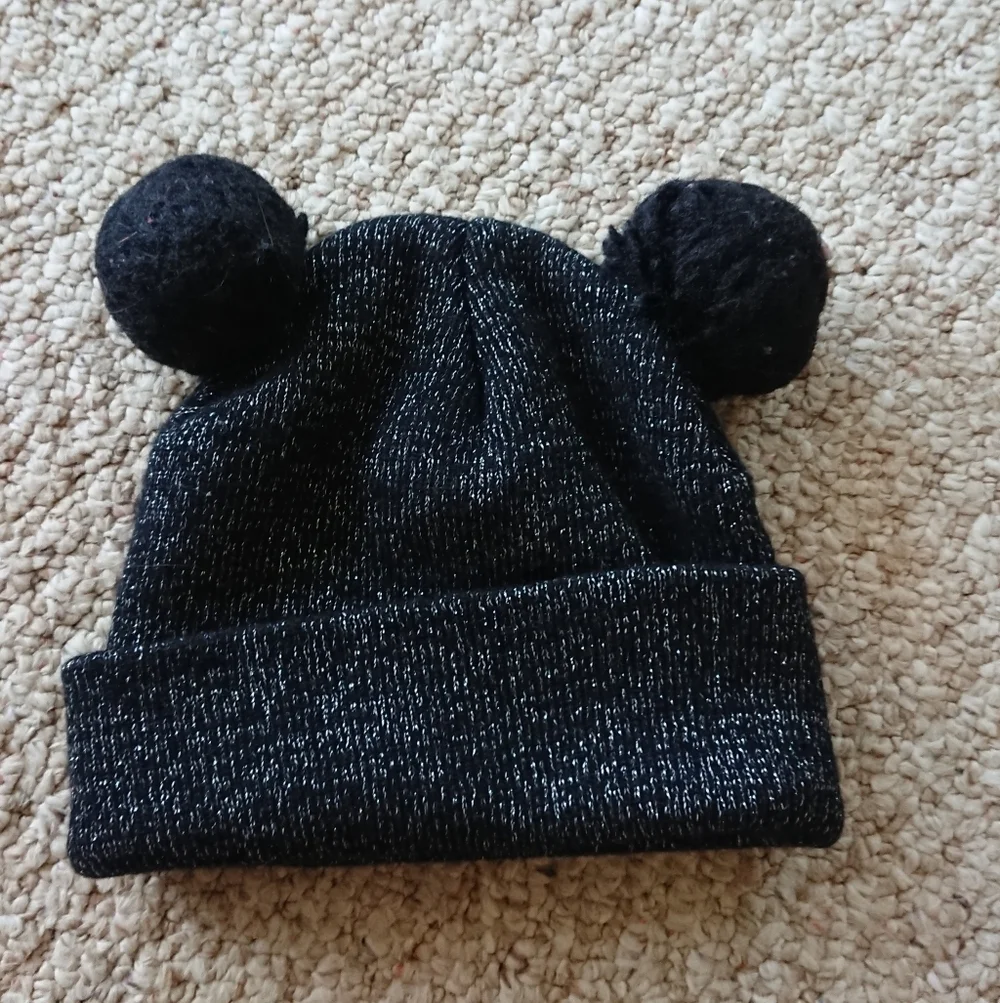 beanie adorable black