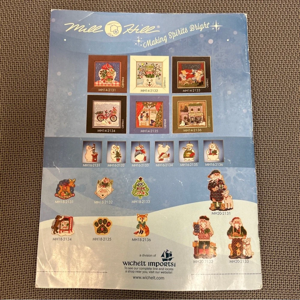 Just Cross Stitch magazine December 2021 Thanksgiving and Christmas designs