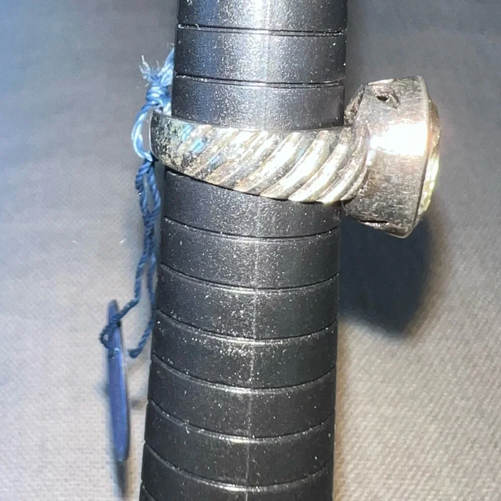 N/A silver band