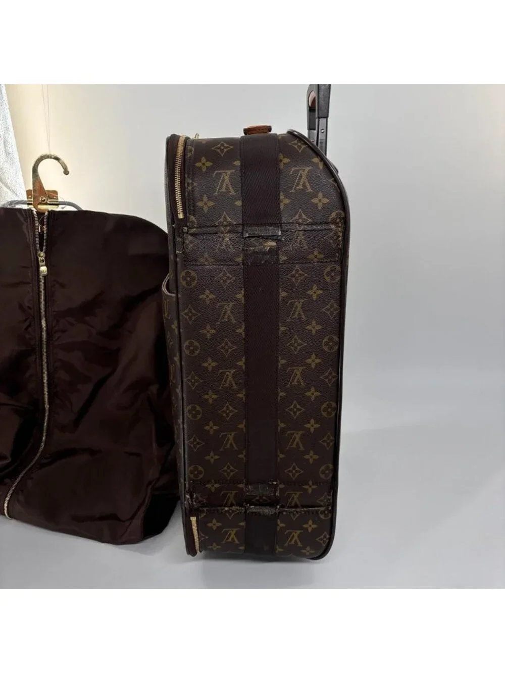 Louis Vuitton louis vuitton