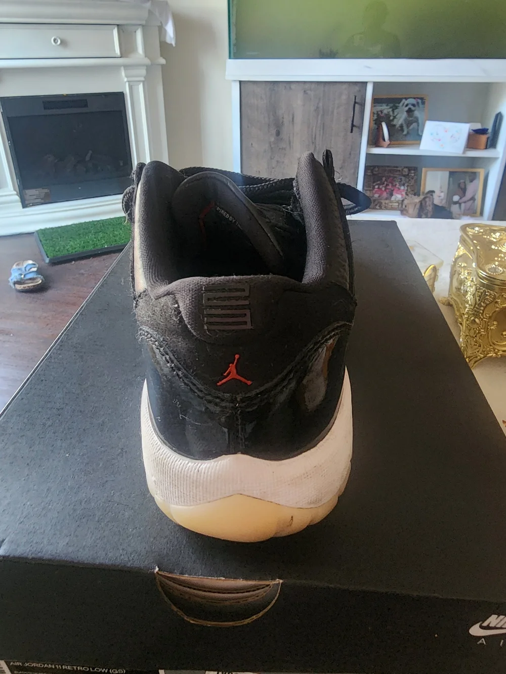Jordan youth low