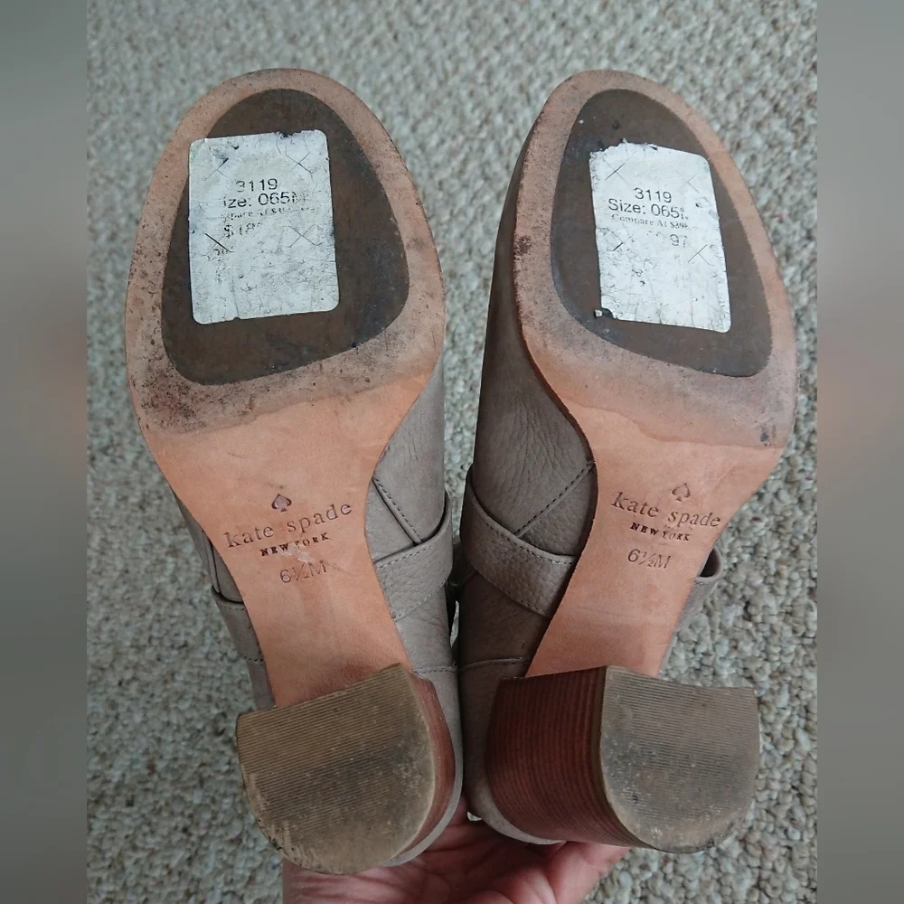 Kate spade New York Lexy double buckle pebbled leather boots in taupe size 6.5