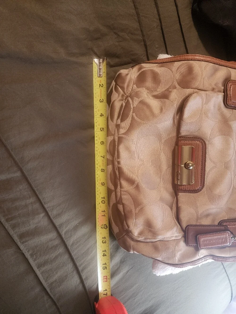 Coach classic shoulder