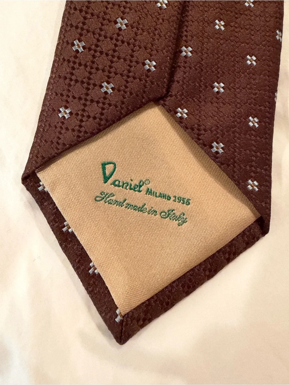 Brown Micro-Pattern Silk Tie - Men's Accessory
