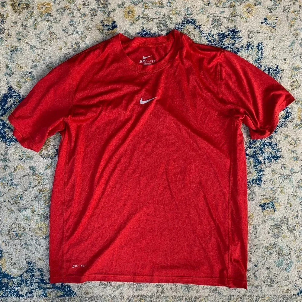 Red Nike Dri Fit Kids Size L
