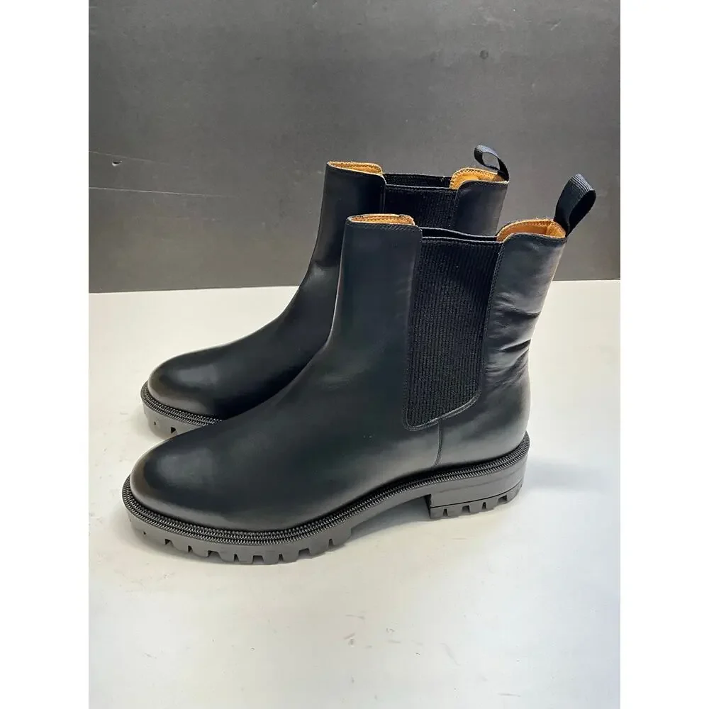 Beckett Simonon minimal maybe size