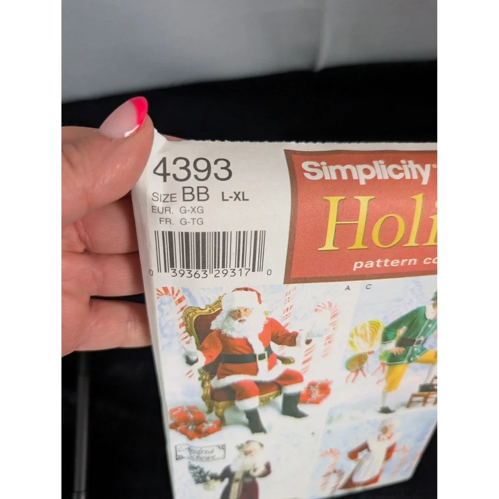 Simplicity Sewing Pattern 4393 Adult L-XL Uncut