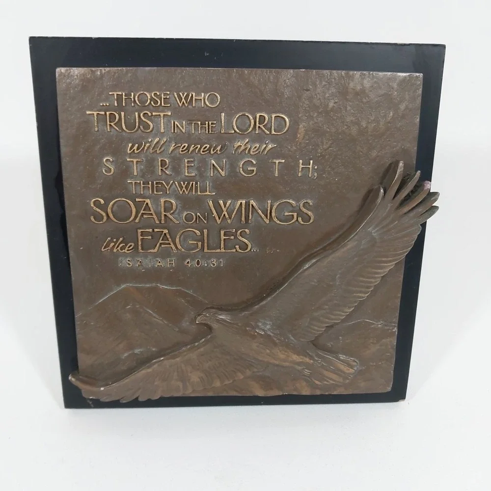 Lighthouse‎ Christian Isaiah 40:31 They Will Soar on Wings Like Eagles Wall Art