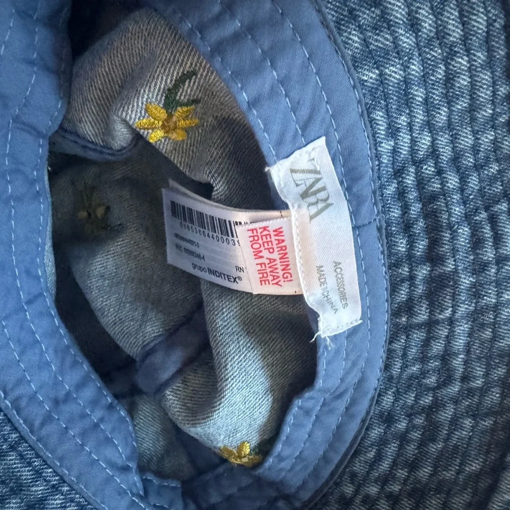 Zara Blue Denim Bucket Hat with Yellow Daisy Embroidery