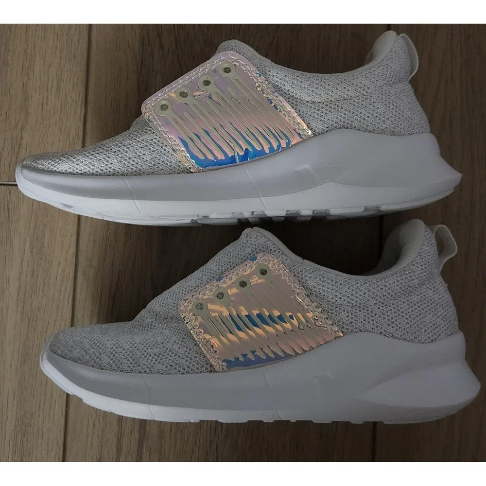 CHILDRENS PLACE Girls 13 White Silver Holographic Running Sneaker Shoes No Laces