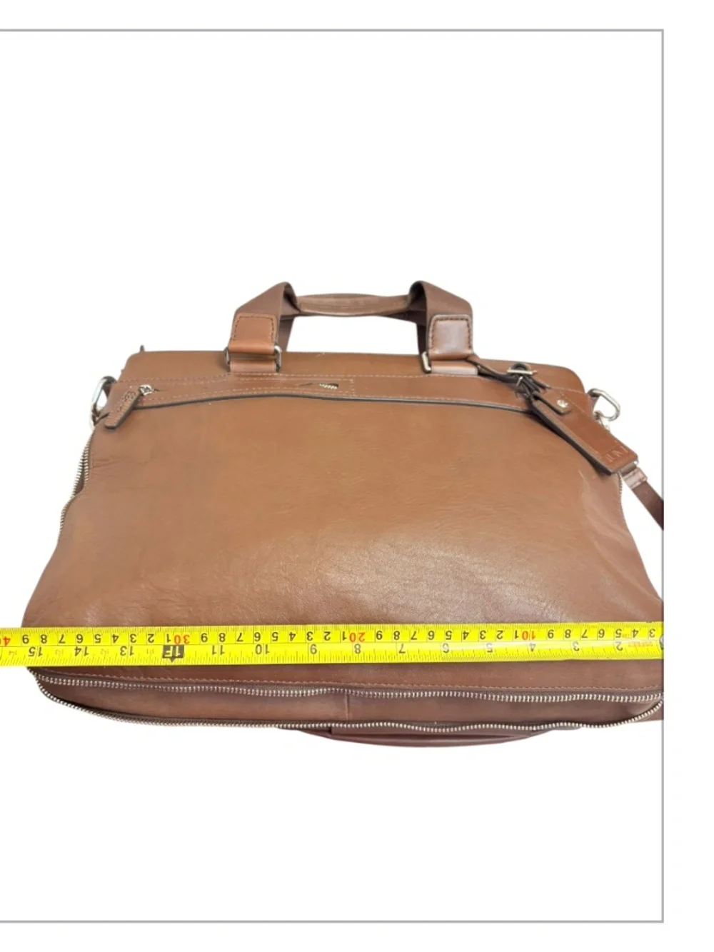 Tumi gently used